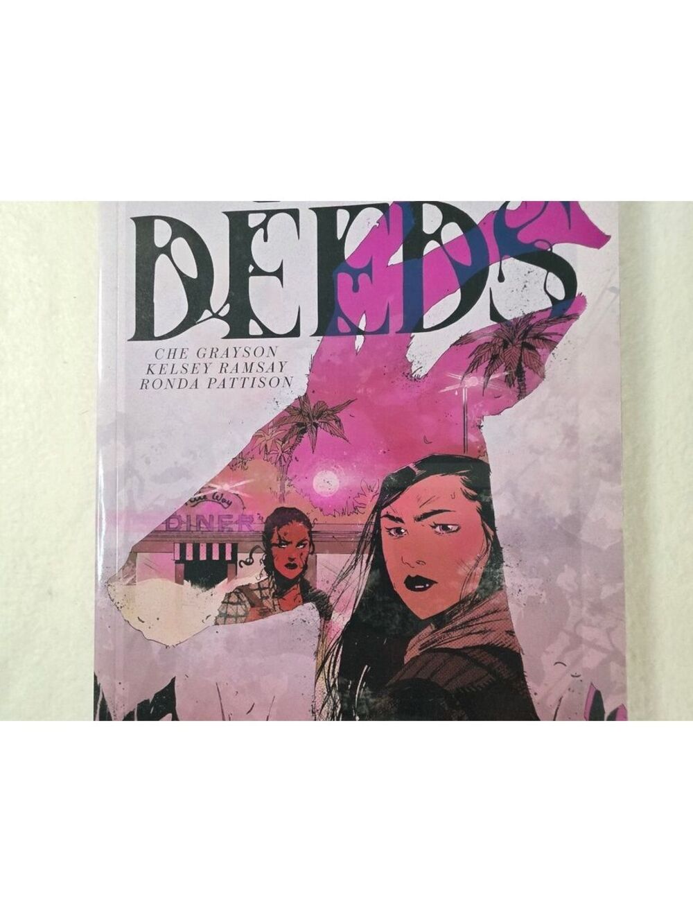 Dark Spaces Good Deeds Graphic Novel Che Grayson Kelsey Ramsay IDW 2024 New